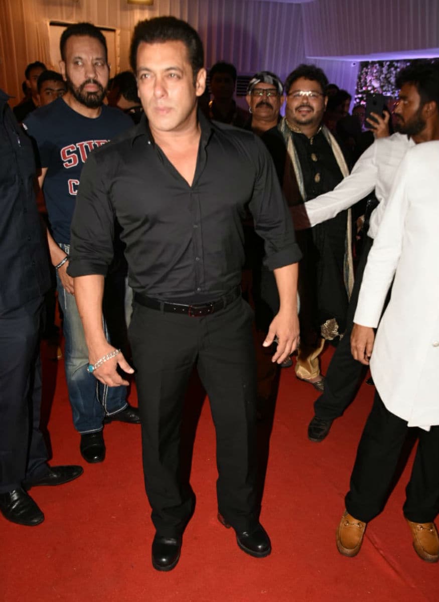 salman khan formal dress