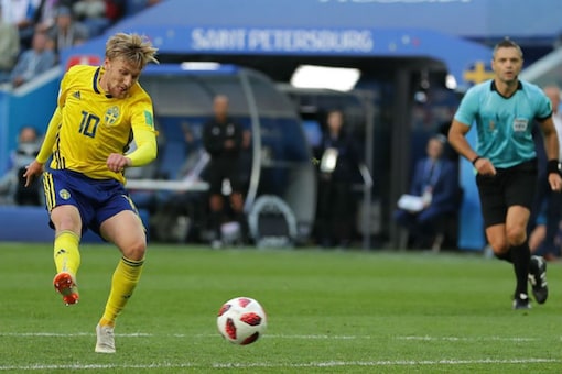 Sweden's Emil Forsberg scores the goal. (Image: FIFA)