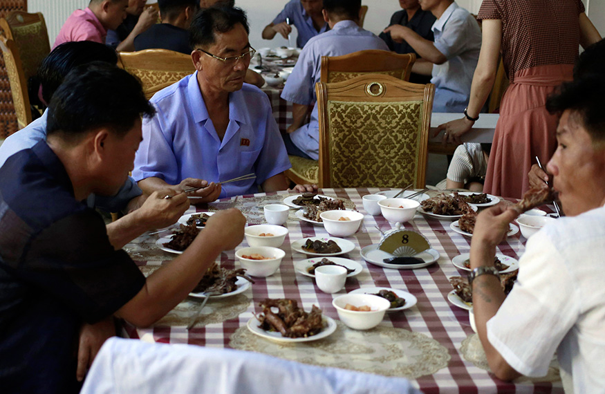 people-in-north-korea-eat-dog-meat-to-beat-the-heat-photogallery