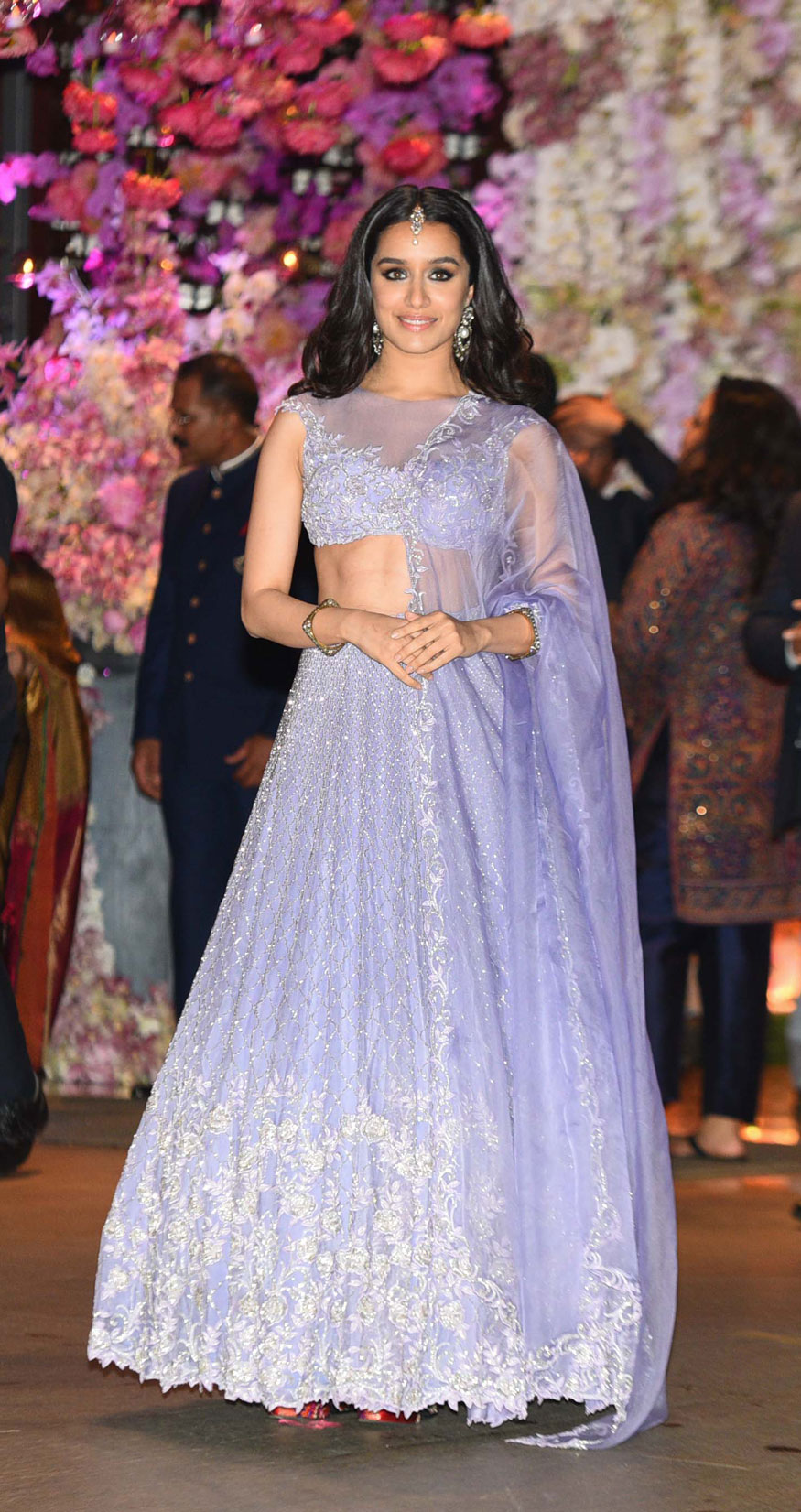 baaghi shraddha kapoor dresses