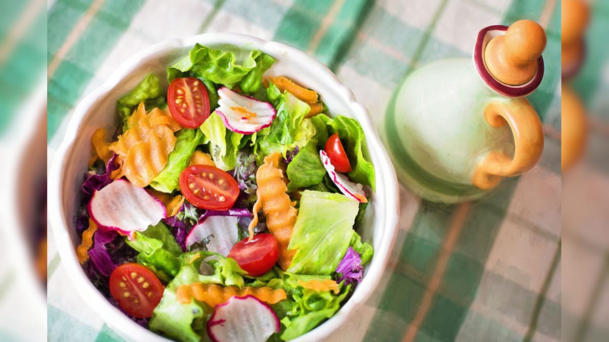 Higher Intake of Green leafy vegetables May Prevent Fatty Liver Disease