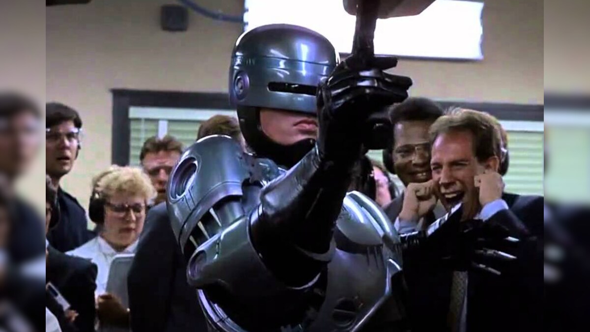 RoboCop Returns: District 9 Director Tapped to Helm Reboot of Sci-fi ...