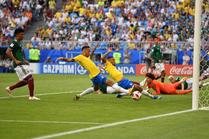 In Pics, FIFA World Cup 2018, Round of 16 Brazil vs Mexico News18