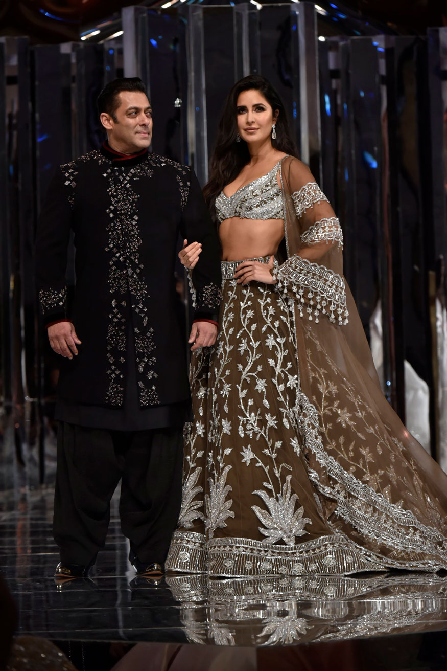 Salman Khan, Katrina Kaif Walk the Ramp for Manish Malhotra Salman Khan, Katrina Kaif Walk the Ramp for Manish Malhotra