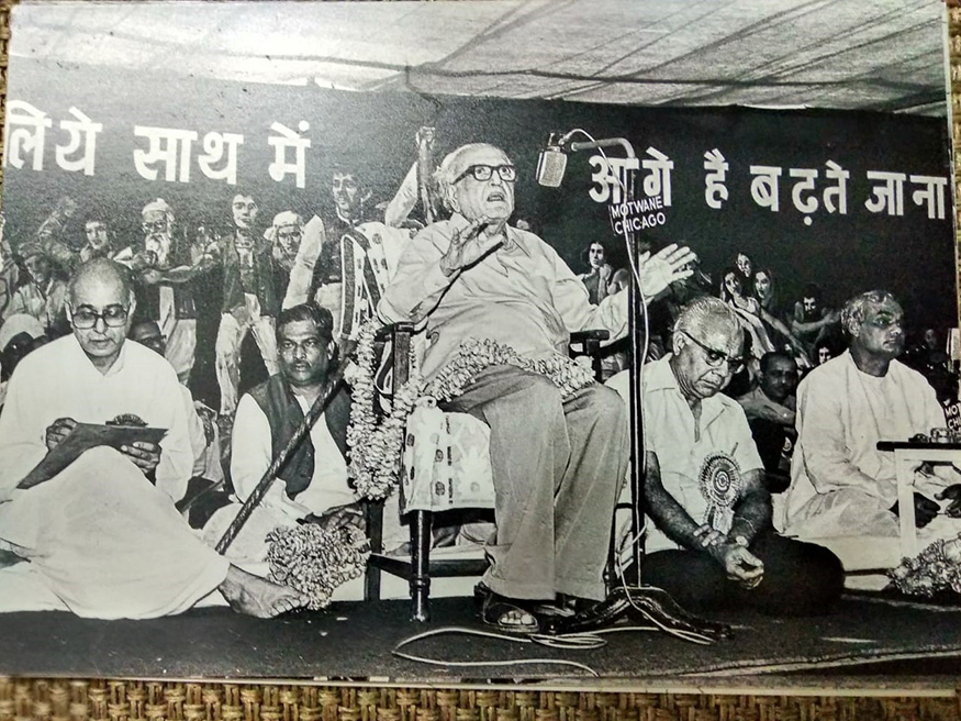  Atal Bihari Vajpayee (R) with RSS Chief Madhukar Dattaraya Deoras. (Image: Special Arrangement)