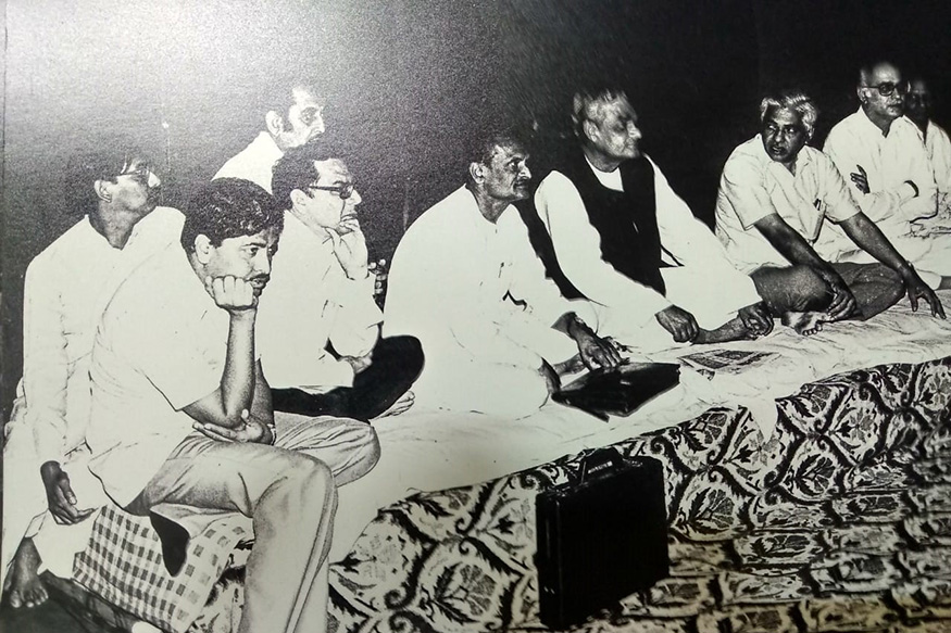  Atal Bihari Vajpayee is seen with other party leaders. Extreme left is seen young Pramod Mahajan. (Image: Special Arrangement)