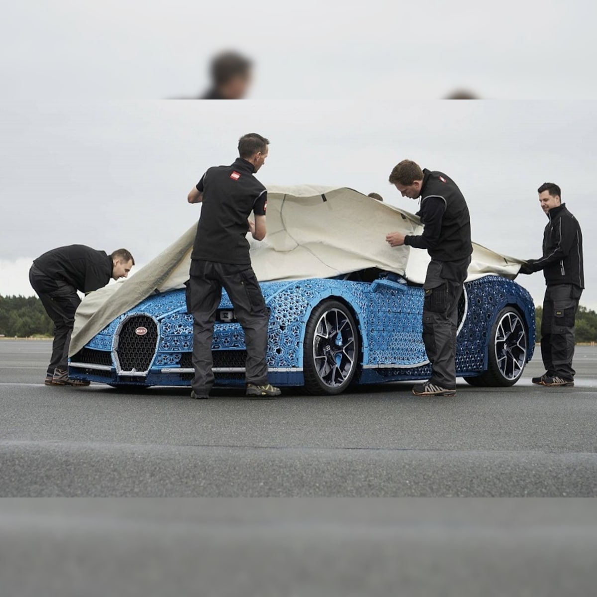 LEGO Technica Bugatti Chiron Driveable Replica