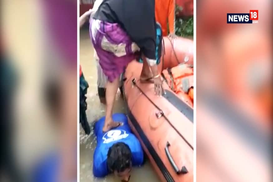 Meet The Hero Who Offered His Back To Help Women Board The Boat Meet The Hero Who Offered His Back To Help Women Board The Boat