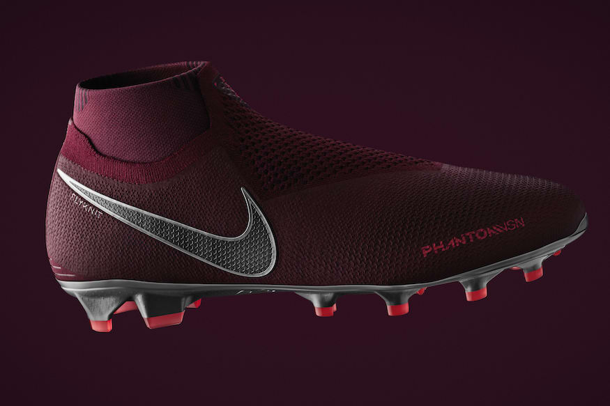 Nike PhantomVSN Integrates Smart Technology to Make The Football Boot Better