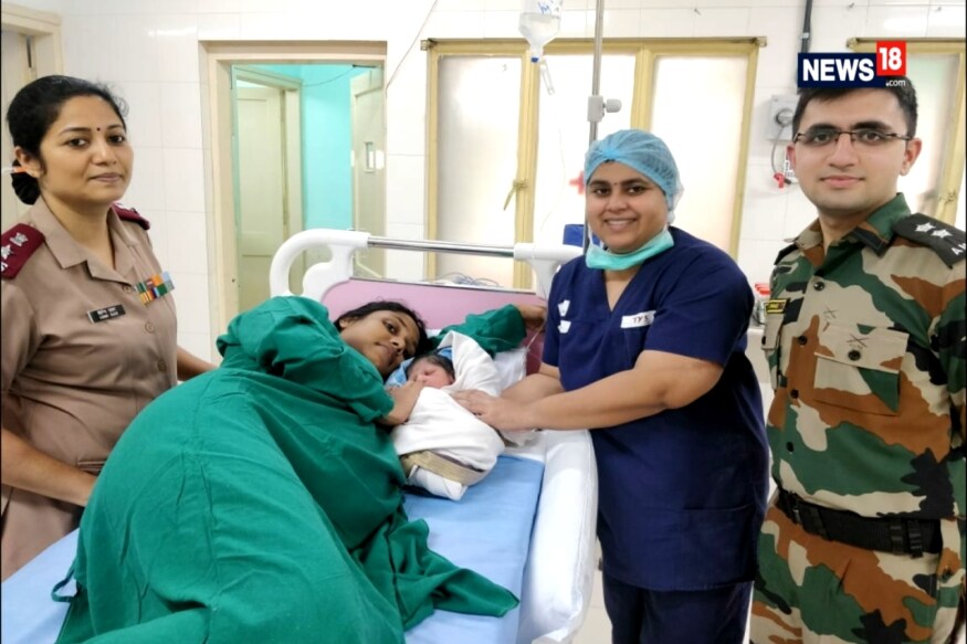 Watch: Heroic Effort By Navy; Pregnant Woman Delivers Baby Boy Watch: Heroic Effort By Navy; Pregnant Woman Delivers Baby Boy