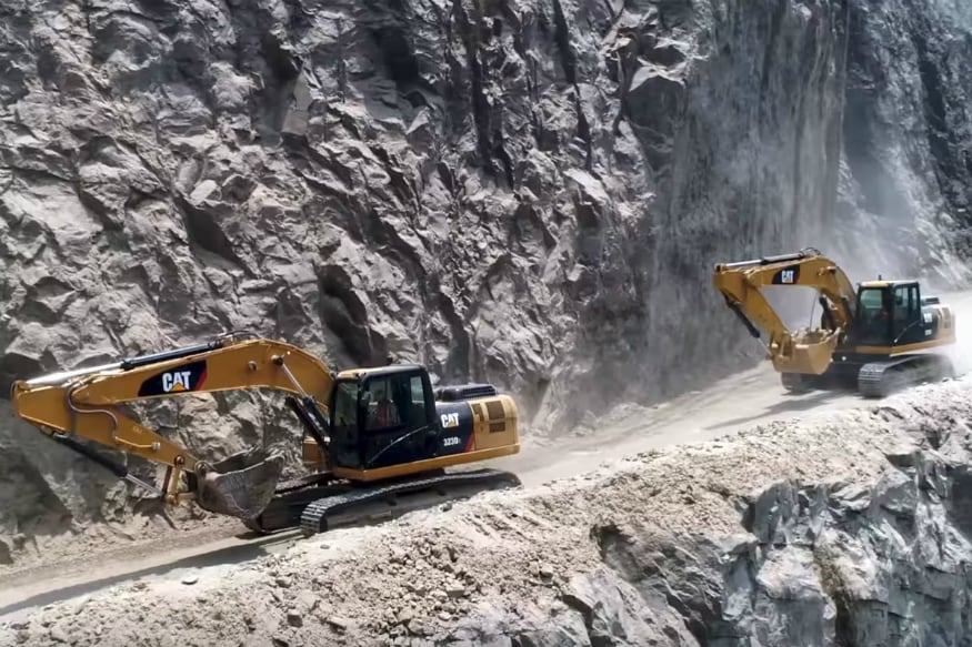 Caterpillar Unveils New Range of Excavators in India News18
