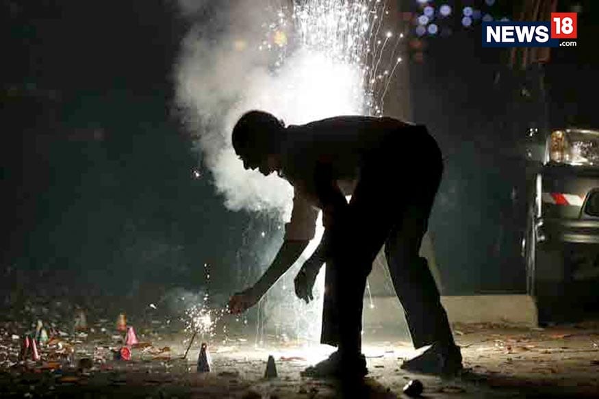 SC Cracker Ban Verdict: Implications of Bursting Crackers This Diwali SC Cracker Ban Verdict: Implications of Bursting Crackers This Diwali