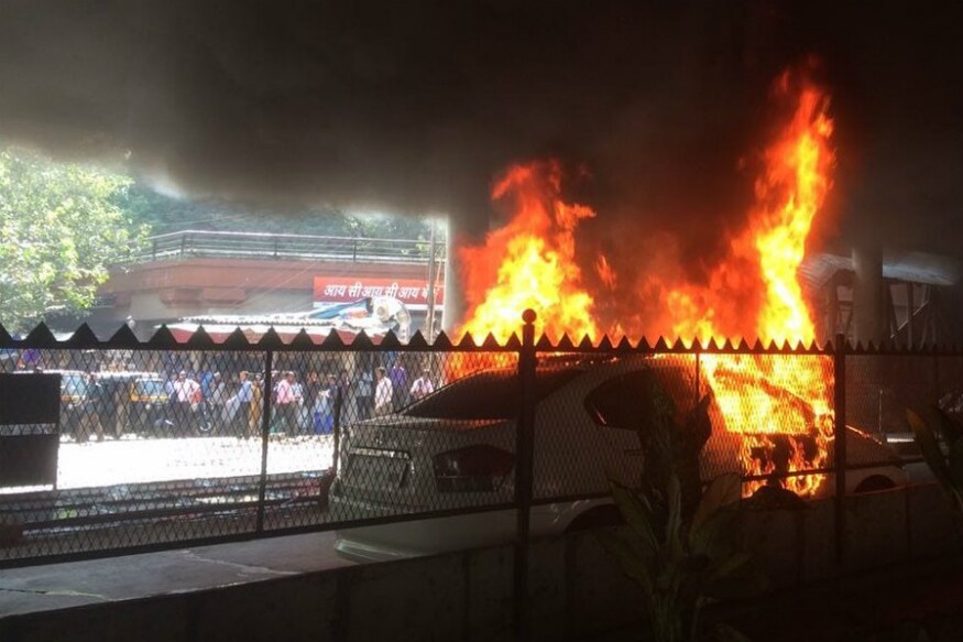 Mumbai Metro Station Evacuated After Car Catches Fire, No Casualties Reported