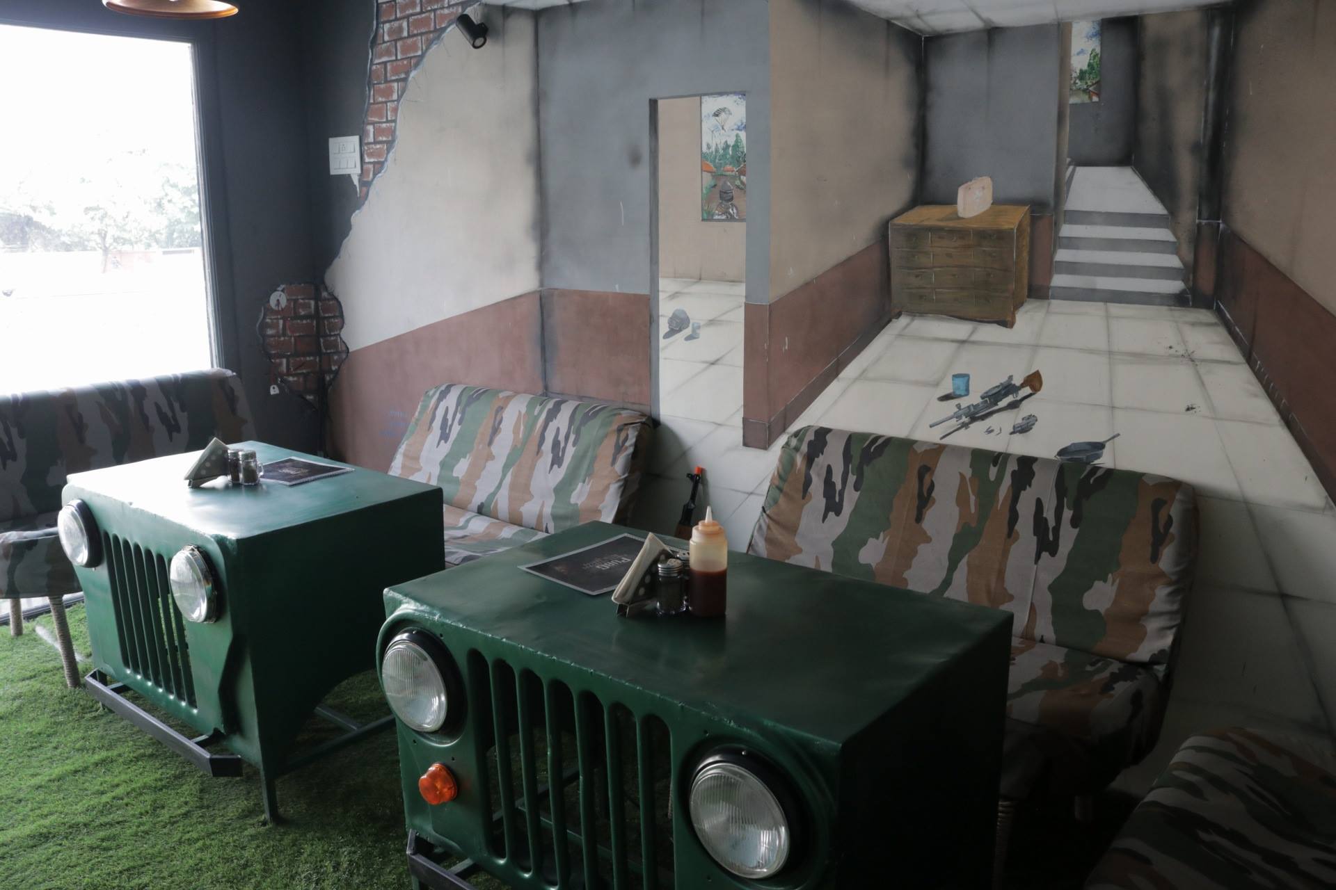 There S A Pubg Themed Cafe In Jaipur Where Even Losers Can Now Have Chicken Dinner