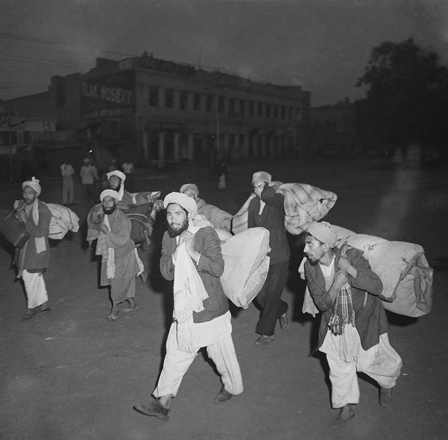 Rare Pictures Show The Horror of Deadliest Riots That Shattered Many ...