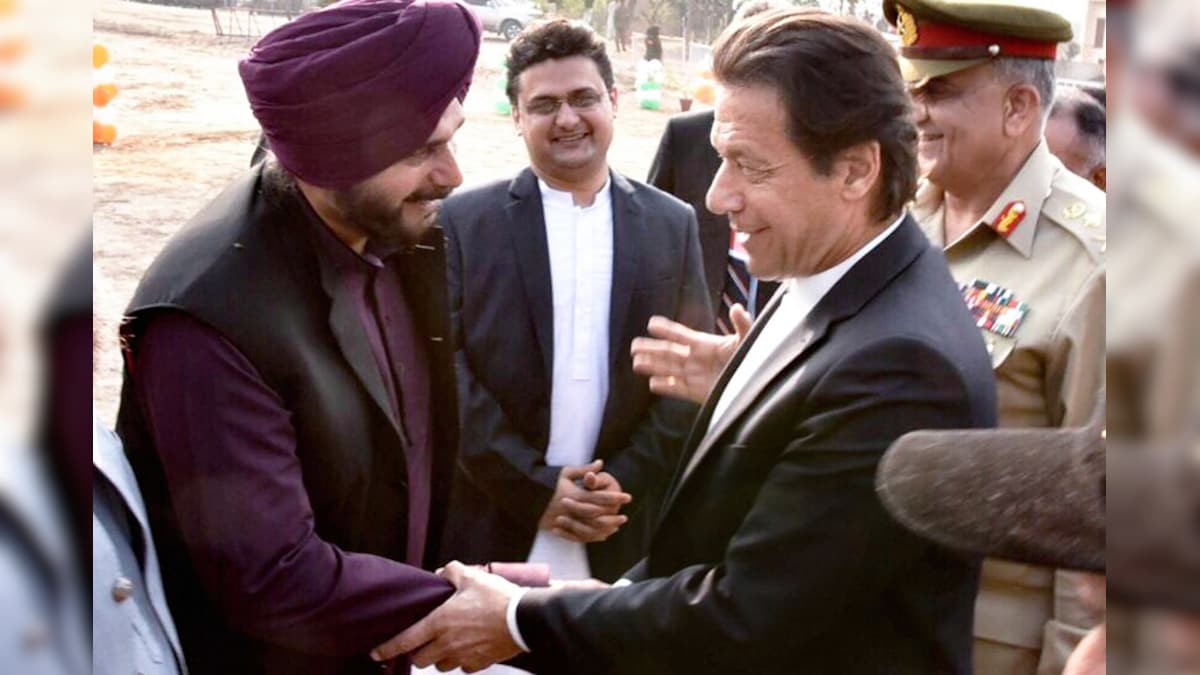 Banners Hailing Navjot Sidhu, Imran Khan as 'Real Heroes' of Kartarpur Corridor Project Surface