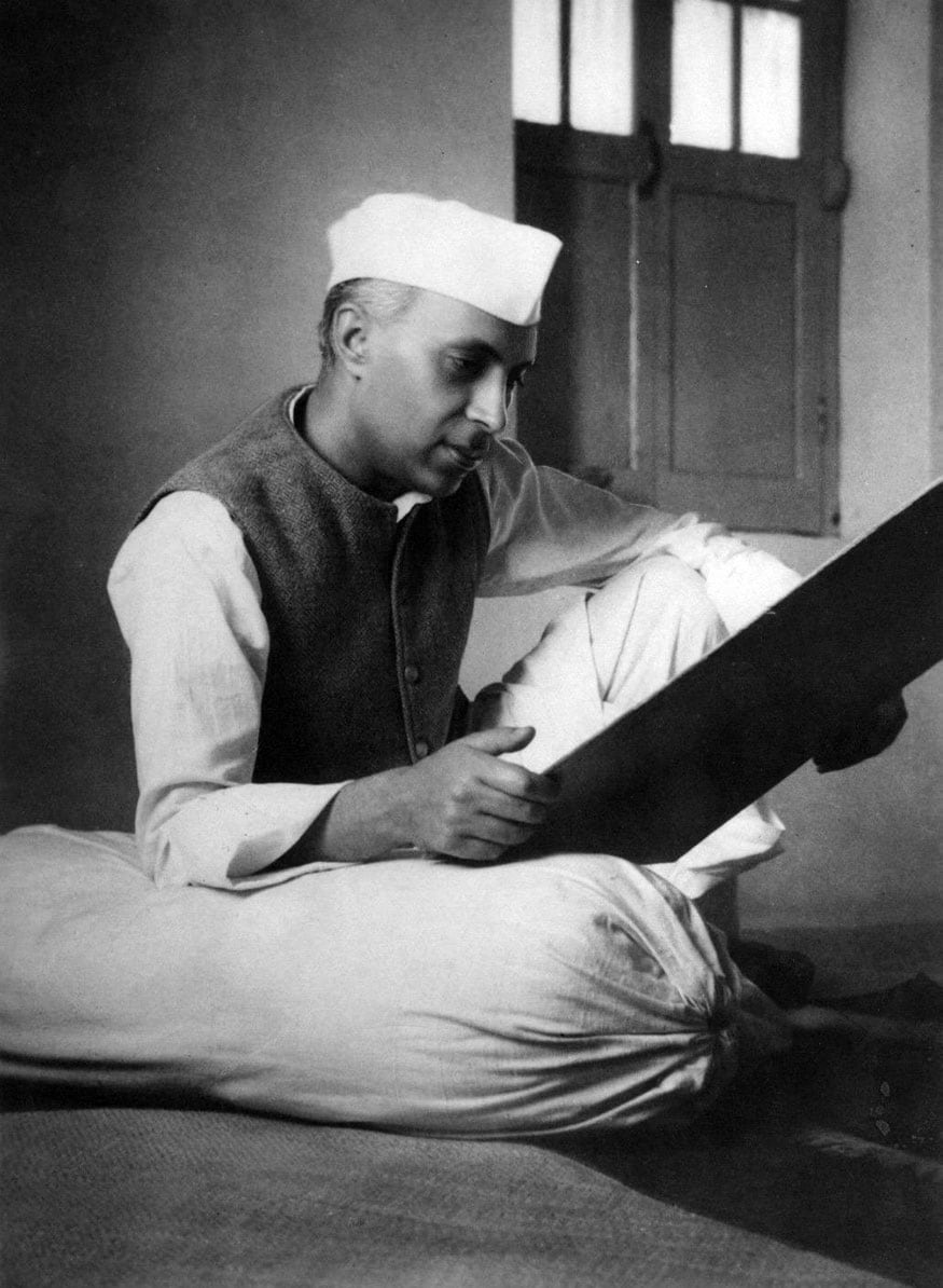Jawaharlal Nehru's legacy not a 'fiefdom' of Gandhi family: Minister Mahesh  Sharma - The Economic Times