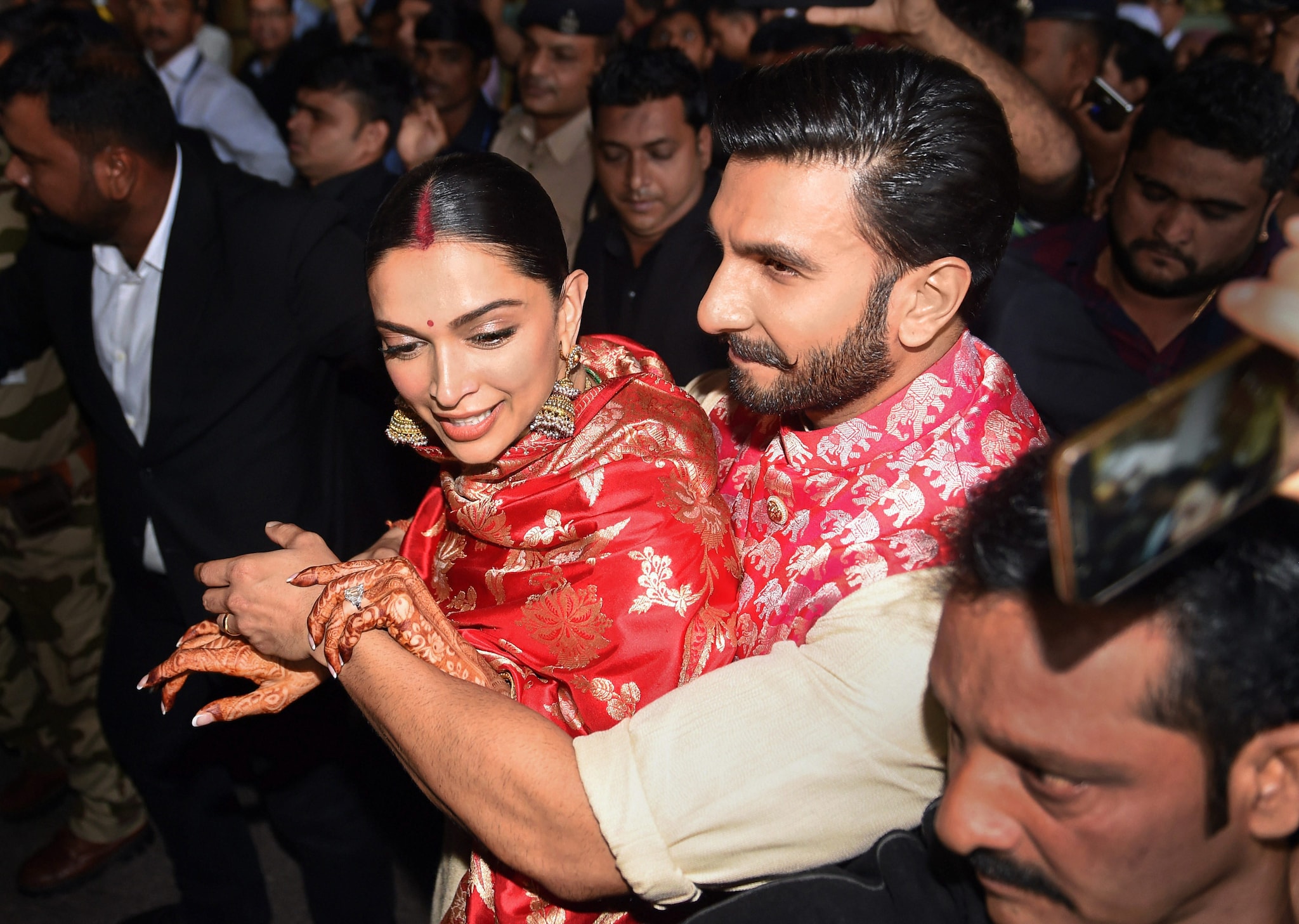 Ranveer Singh – Deepika Padukone Wedding: Sabyasachi unveils the