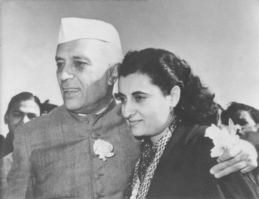 Rare Photos of First Prime Minister of India - Pandit Jawaharlal Nehru ...