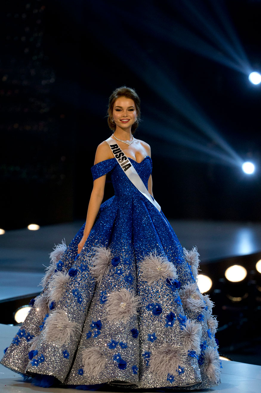 Miss Universe 2018 Participants Dazzle in Swimsuit Round Photogallery