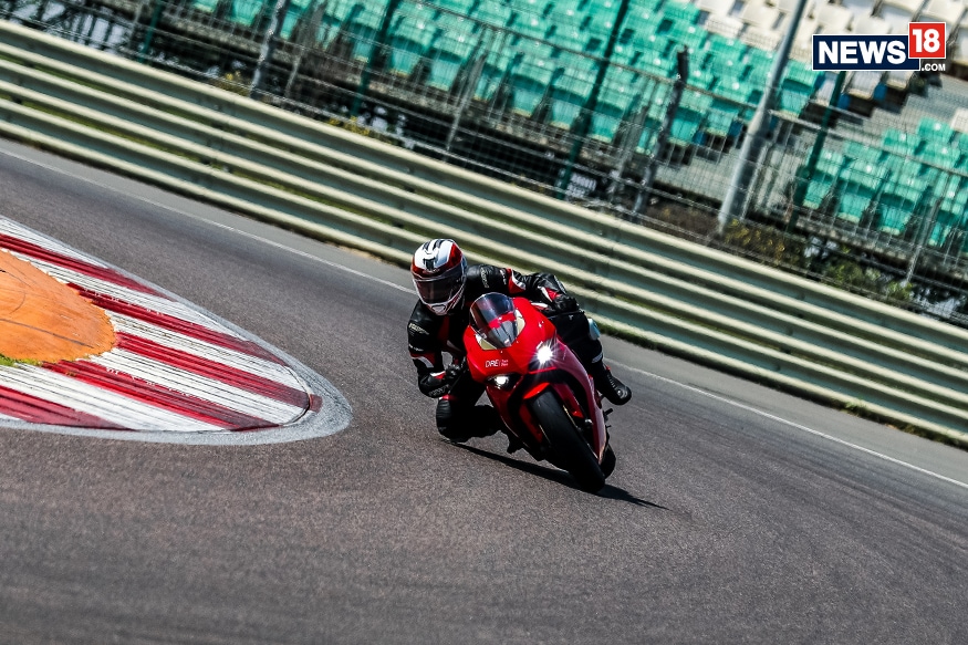 Ducati-SuperSport-Track-Review-5