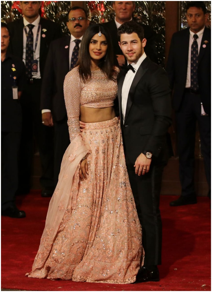 Stars at Isha Ambani & Anand Piramal's Wedding at Antilia News18(02)