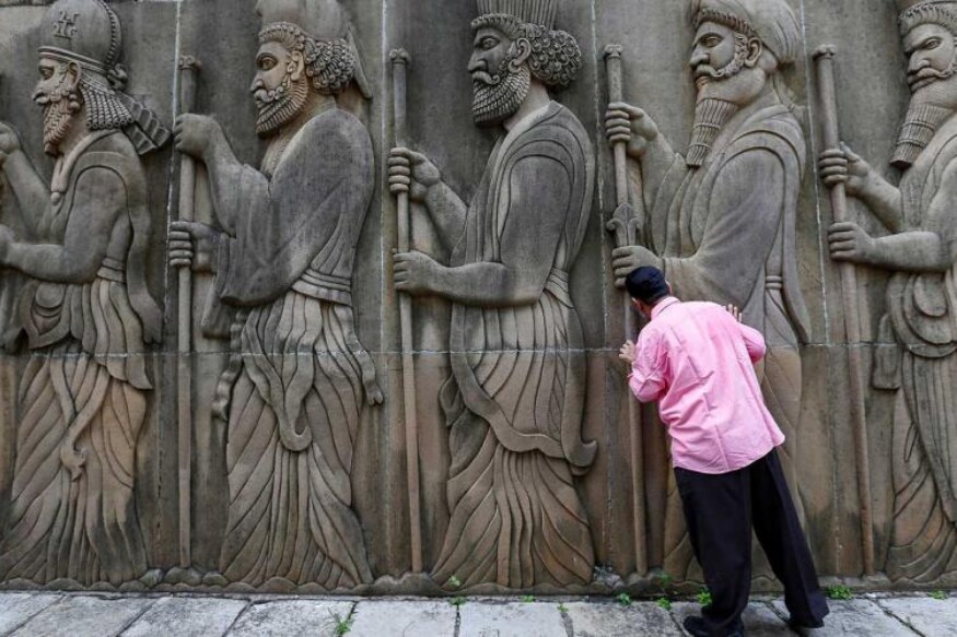 PIL Alleges Discrimination by Parsi Fire Temple: HC Seeks Centre's Reply