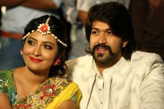 Kgf Actor Yash And Wife Radhika Share First Pictures Of Daughter