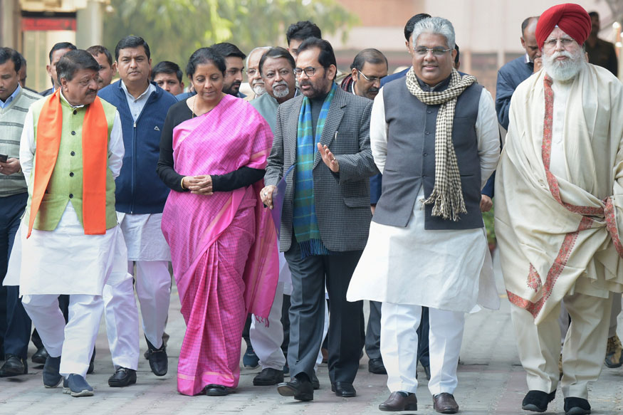 Day In Photos February 4 World Cancer Day Mauni Amavasya Ranji Trophy Cricket Final