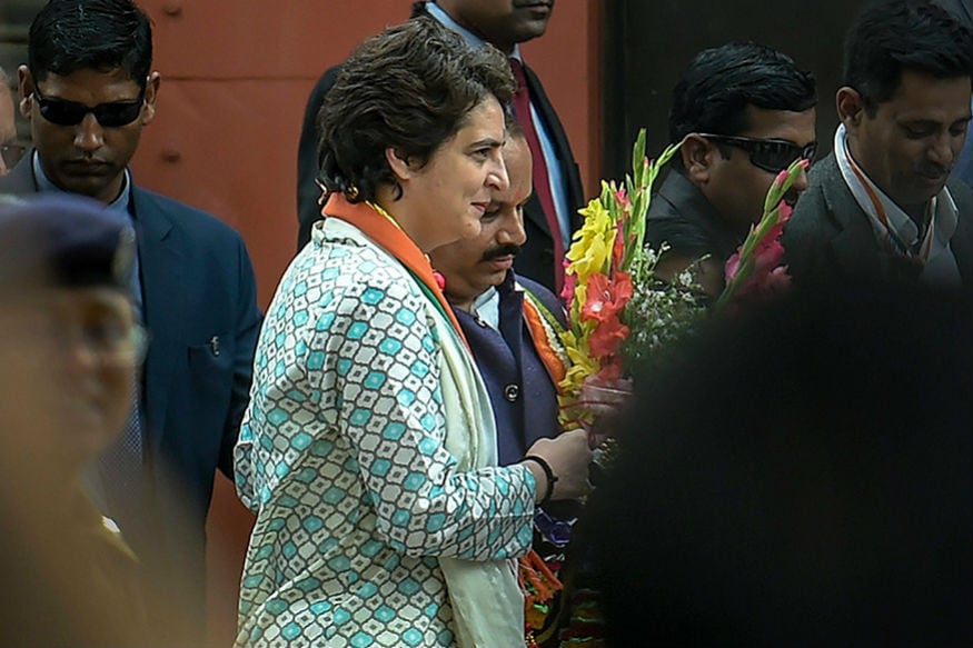 'Guthbaazi Khatam Karo': Priyanka's One-Line Message to Congress Workers in Uttar Pradesh