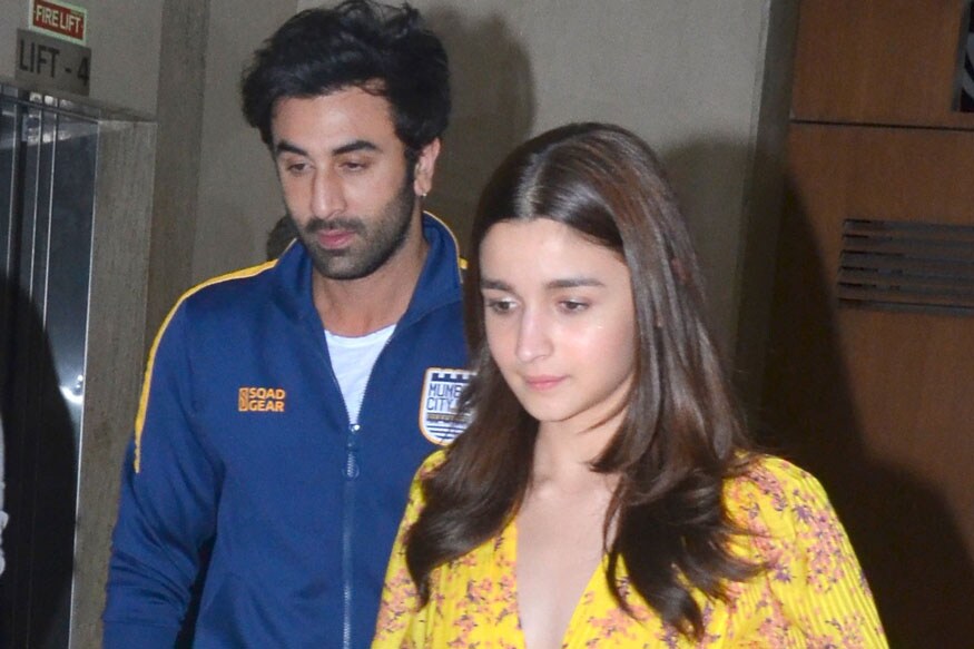 Image result for Alia Bhatt and RNBIR kAPOOR MIDNIGHT