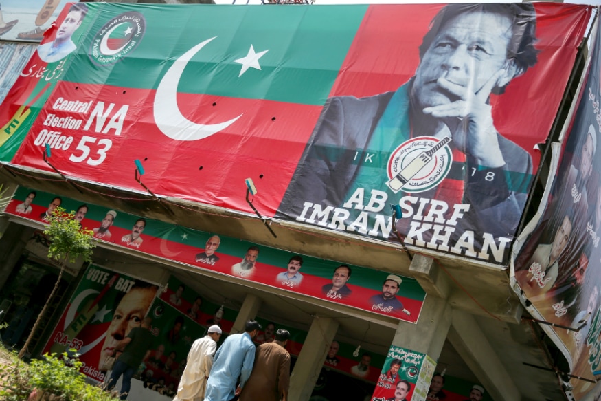 Cricket Club of India Covers Imran Khan’s Portrait on Its Restaurant Wall After Pulwama Terror Attack