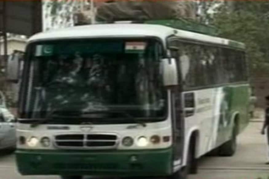Members of Right-wing Outfit Protest Near Lahore-bound Indo-Pak Bus, Demand Scrapping of Service