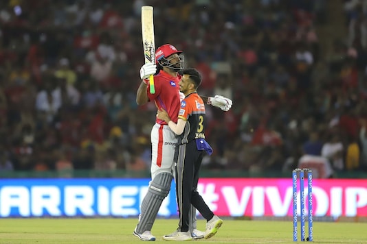 Chris Gayle in action against RCB. (IPL T20)