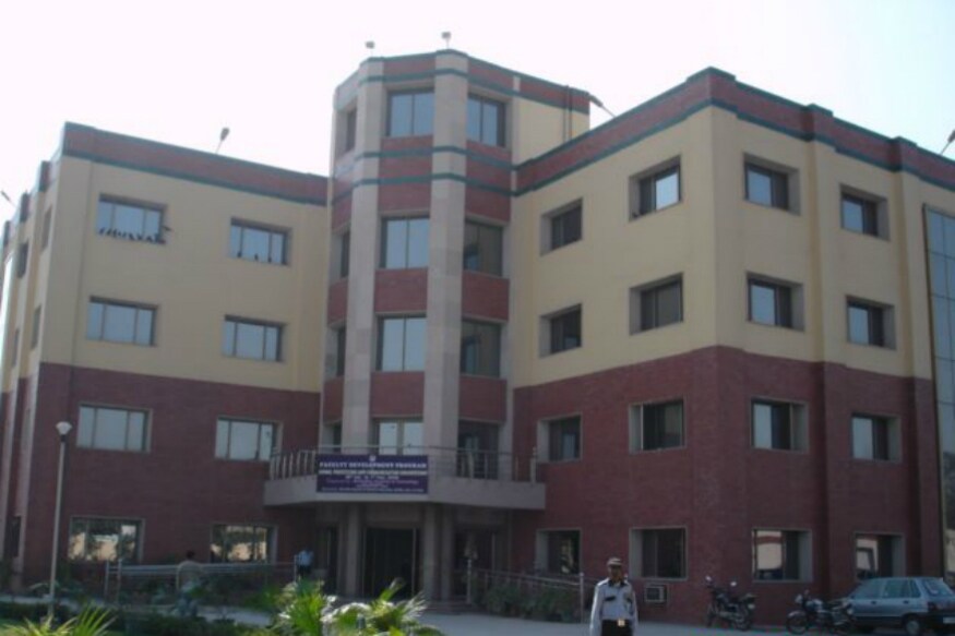 300 Academicians Petition Vice President Naidu to Quash FIR against Bhopal university's V-C