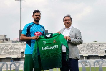 ICC World Cup 2019  Bangladesh Change Cup Jersey after Uproar