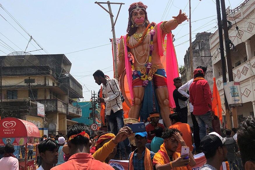In Pictures: Ram Navami Rallies Across West Bengal - News18