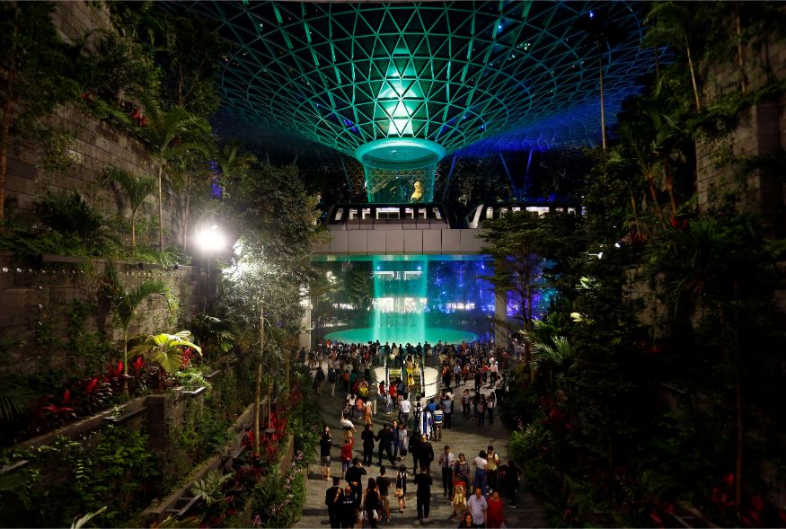 Sneak Peek Inside World's Tallest Indoor Waterfall at Singapore Airport ...