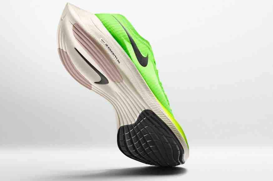 nike zoomx vaporfly next banned