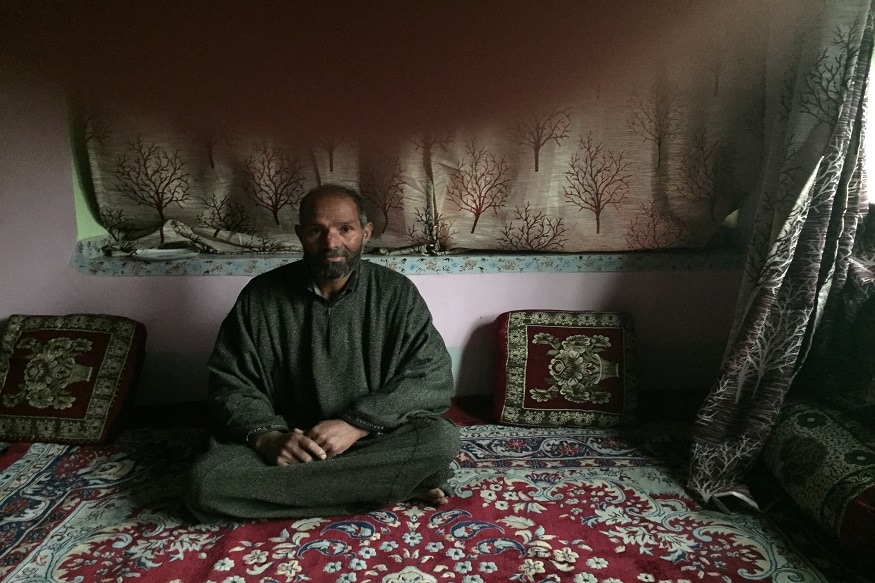 srinagar man