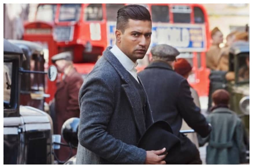 Vicky Kaushal Visits Golden Temple As He Begins The Second Schedule Of