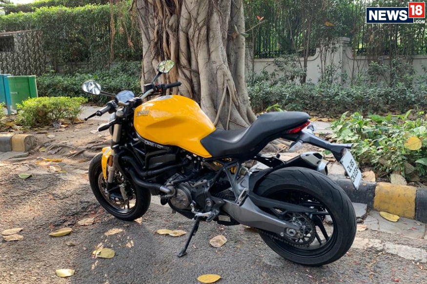 ducati monster 821 yellow