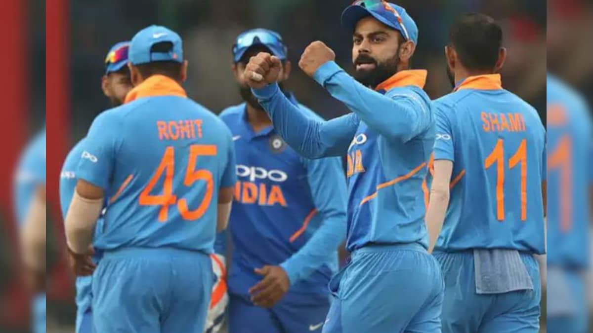 virat kohli white shoes