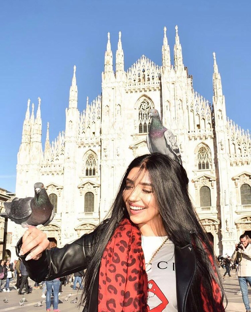 Swati makes sure that Bride stands out in audiences with beauty on her day. (Image: Instagram)