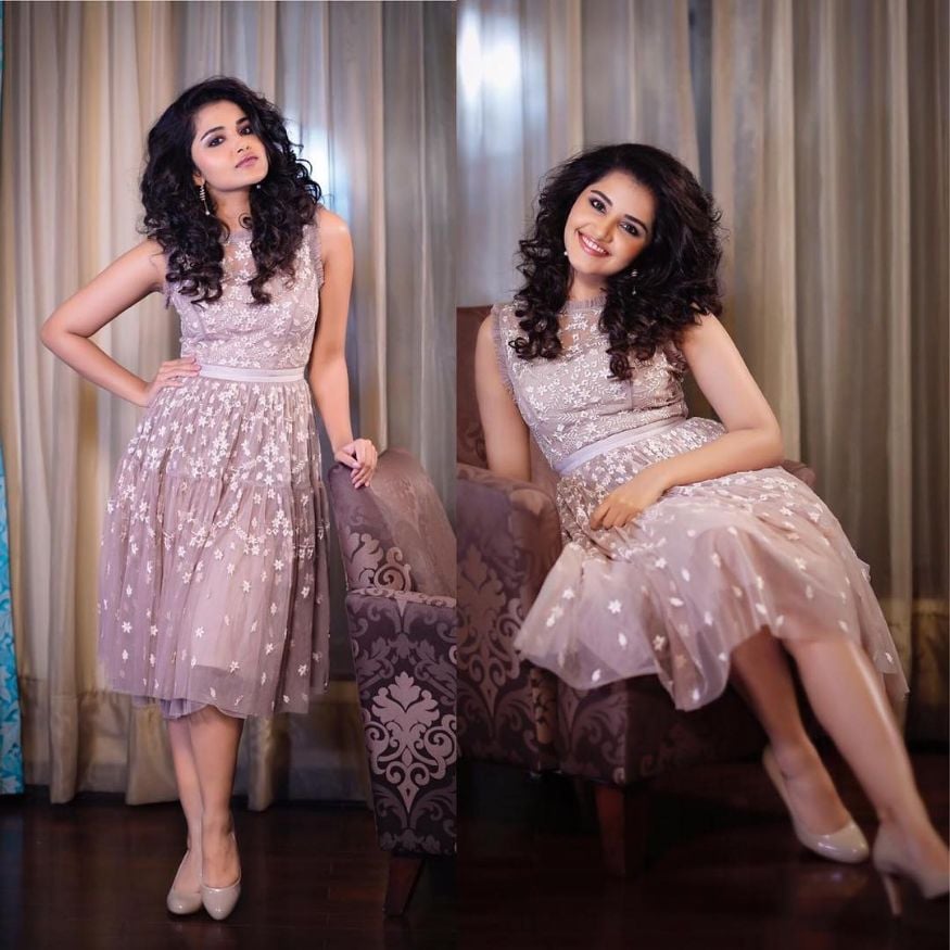 anupama in western dress