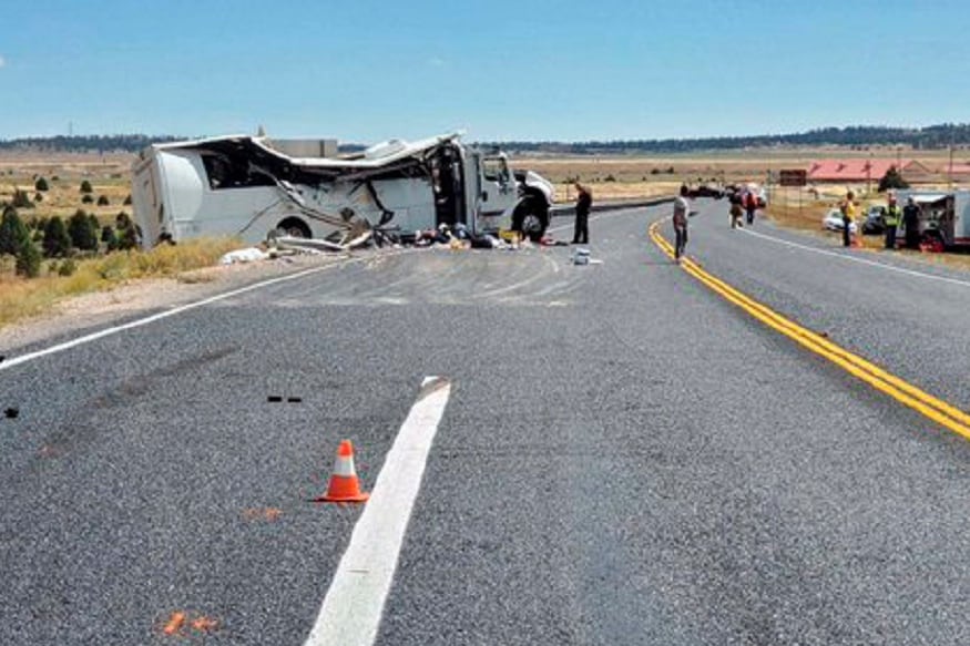 Bus Filled with Chinese Tourists Crashes in United States' Utah, Four killed, 26 Injured