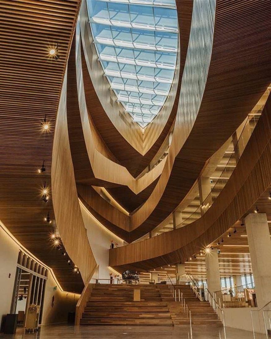 Central Library: The Central Library based in Calgary, Canada is home to North America’s largest library systems. The complex is designed by the Norwegian firm Snohetta and houses an extensive collection of over 450,000 books. (Image: Instagram)
