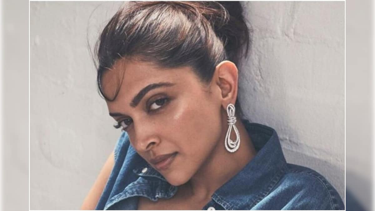 Deepika Padukone Birthday Special: Throwback To Her Top 10 Airport