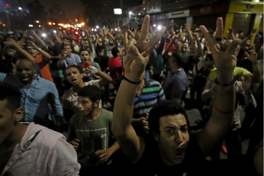 Dozens Arrested in Egypt after Rare Anti-Sisi Protests in Cairo, Says Security Source