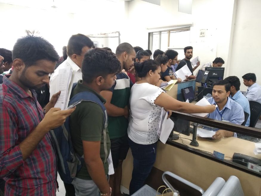 New Motor Vehicle Act Delhiites Rush to RTO to Validate Their